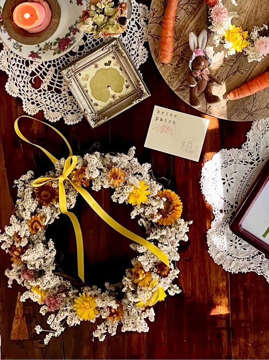 fairy ring wreath w/ bow