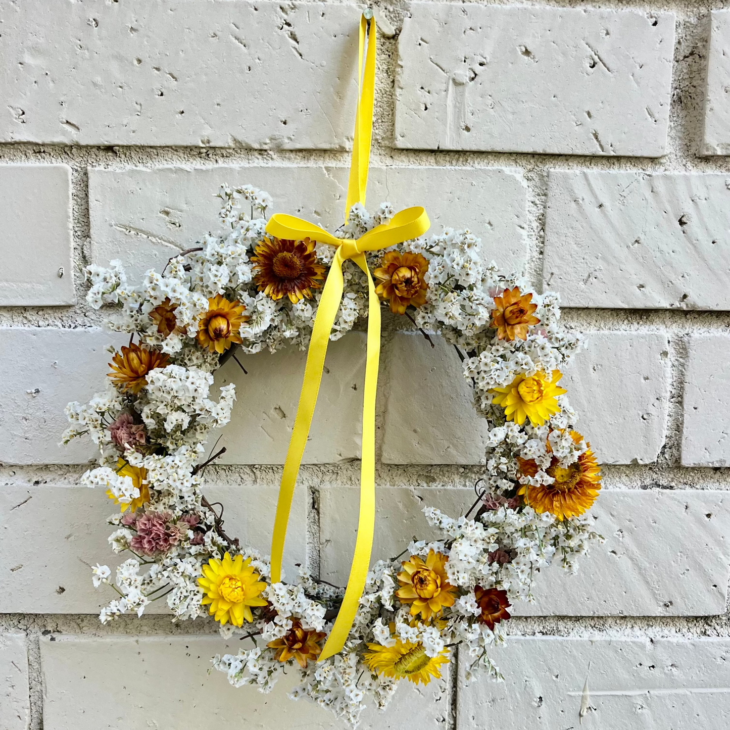 fairy ring wreath w/ bow