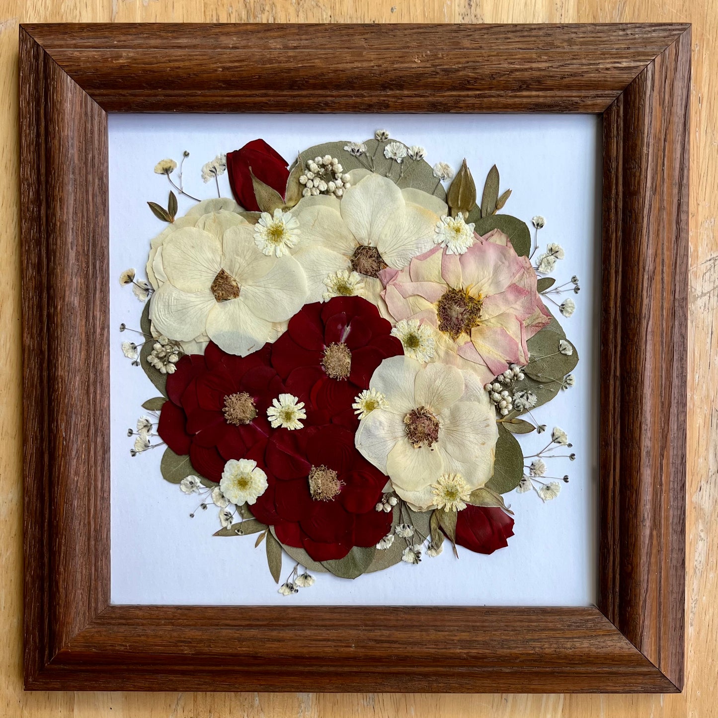 paint the roses red floral art